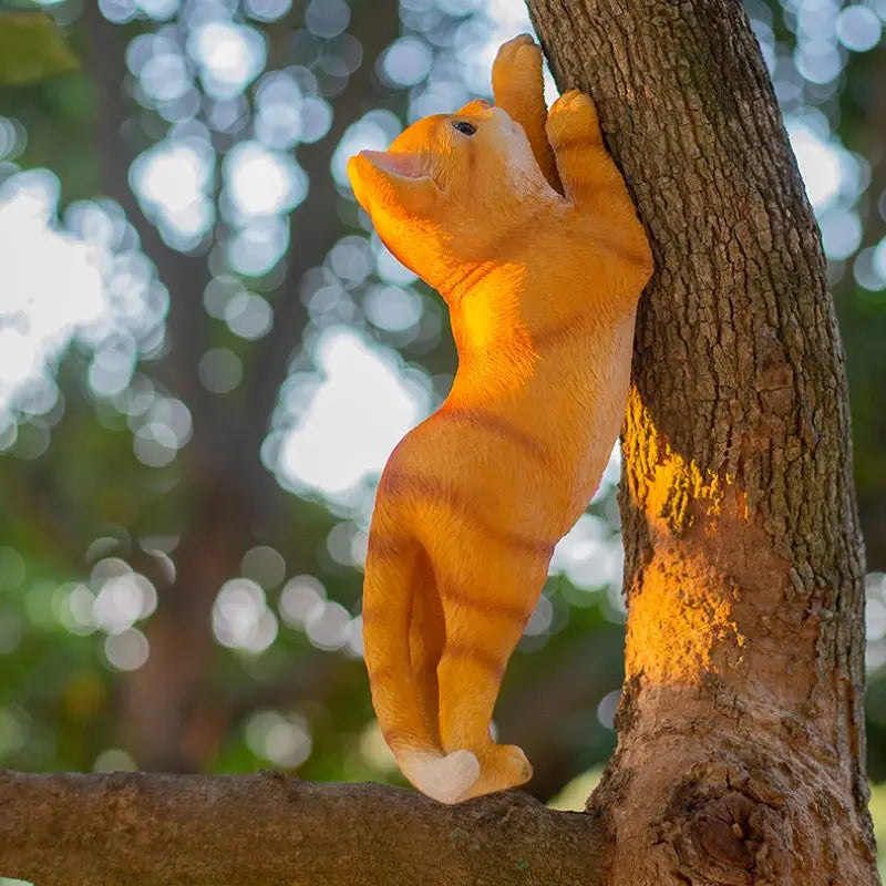 Creative Cartoon Simulation Tree Climbing Cat Pendant Outdoor Garden Courtyard Balcony Landscape Resin Decoration Kitten Hanging