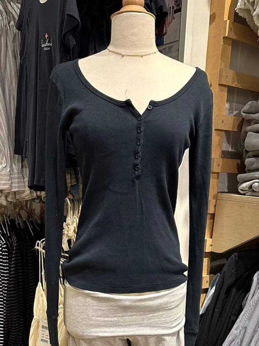 Women's Ribbed Long-Sleeve Top — Six-Button Slim Round-Neck Y2K Tee