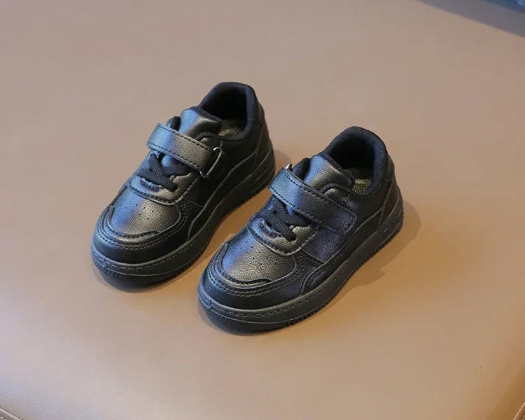 Tenis Sneakers Kids Spring/Autumn New Boys Girls Sports Shoes Casual Board Shoes Leather Soft Soled Children Small White Shoes