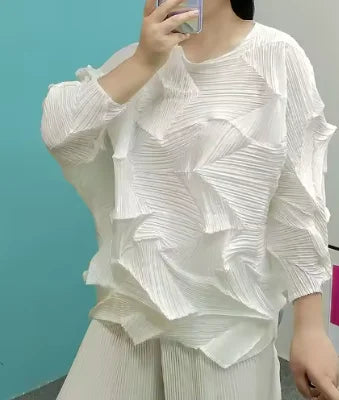 Miyake-Style Pleated T-Shirt - Women's Loose Round-Neck Summer Top
