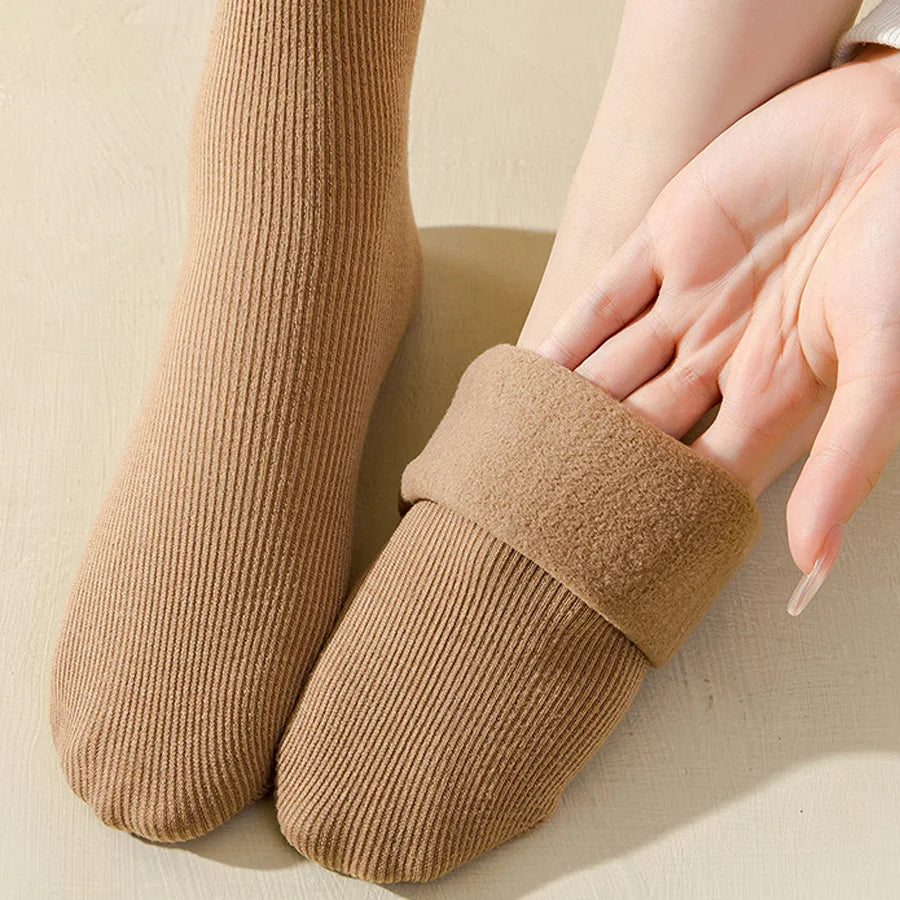 Women's Fuzzy Snow Socks - Thick Warm Sleep Socks 5 Pairs - photo 6