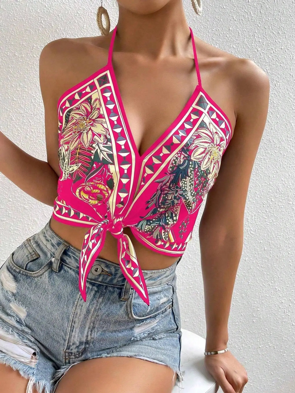 Women's printed V-neck backless halter cami — view 23 of 24
