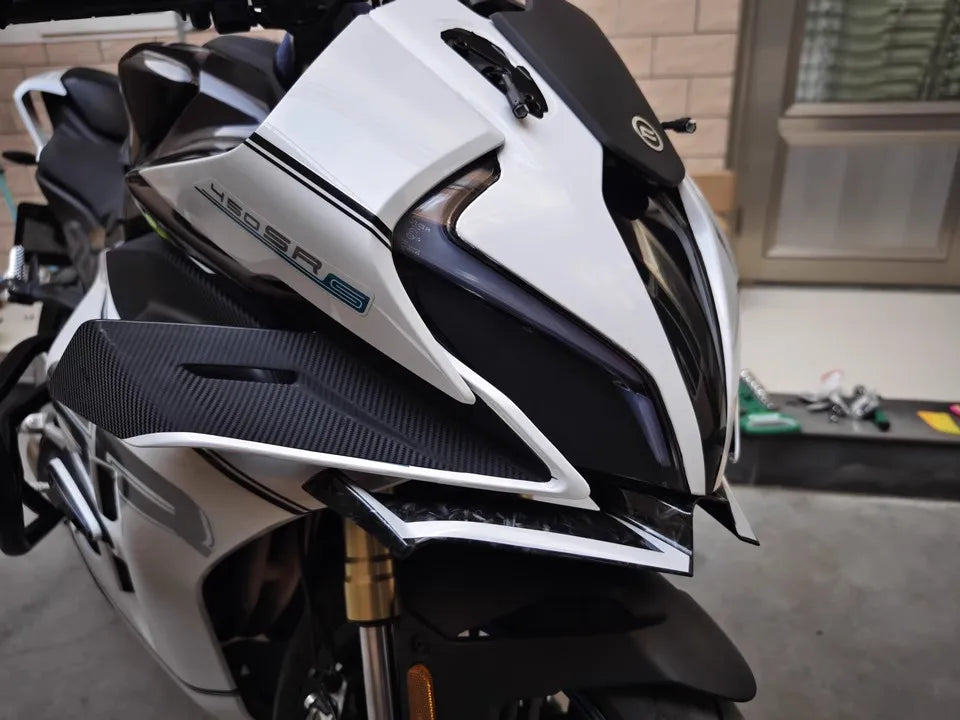 Bright White Vinyl Wrap Self-adhesive Auto Motorcycle Body Wrap Sticker Glossy White Vinyl Film Shiny White Car Accessories