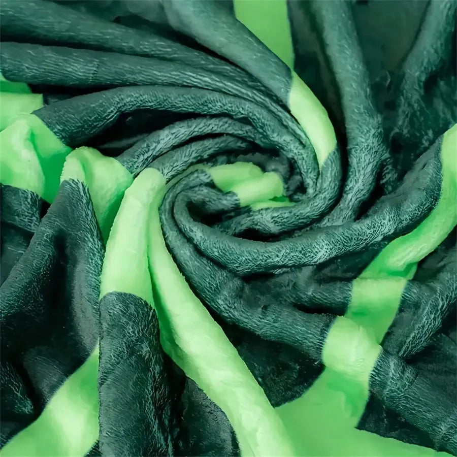 Leaf Shaped Flannel Throw Blanket, Soft Green Bed Blanket