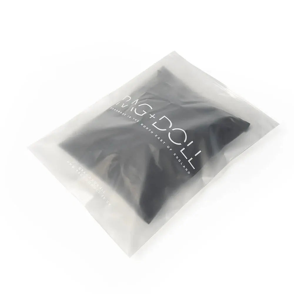 30/50/100PCS Matte Plastic Zipper Packaging Bags – Waterproof Garment & Shirt Storage | Custom Logo