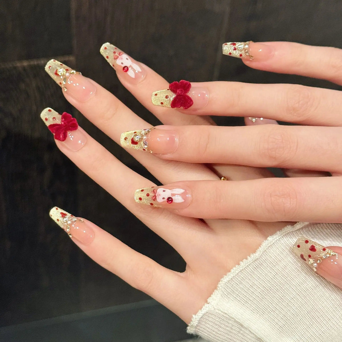 New Year Theme Handmade Press On Nails French Cat Eye Fake Nails With Velvet Bowknot Decor Light Luxury Sparkling False Nail Tip