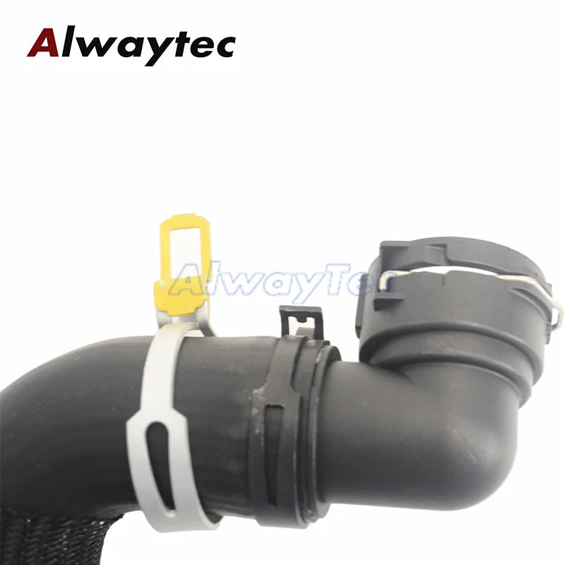 Car Rubber Upper Radiator Hose Engine Coolant Water Pipe to Fuel Tank 95390893 For 2012-2016 Horton Cruze JG JH 1.8L