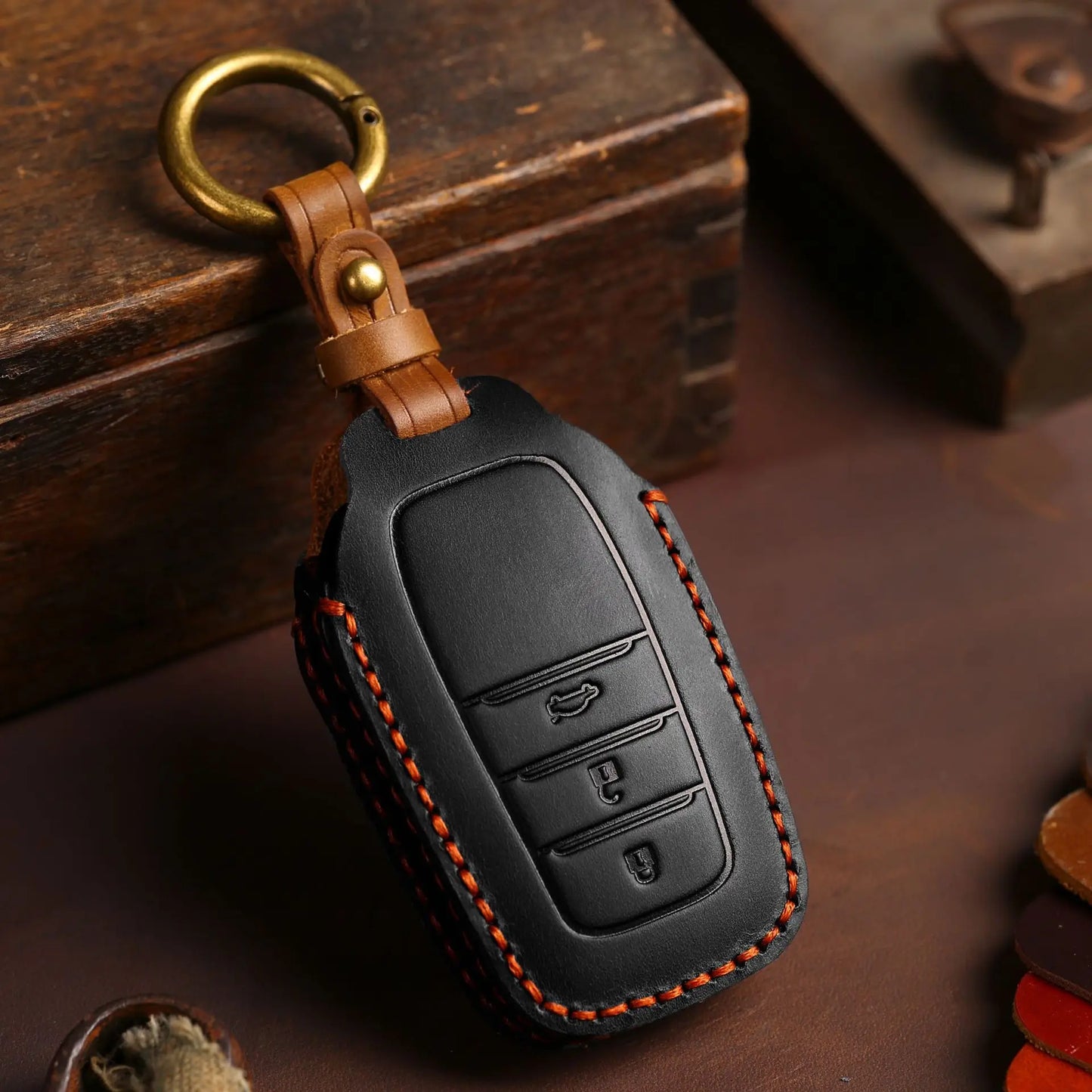 Leather Car Key Fob Case Cover for Toyota CHR Camry Prius Land Cruiser Prado Furniture Corolla Yaris RAV4 Highlander Accessories