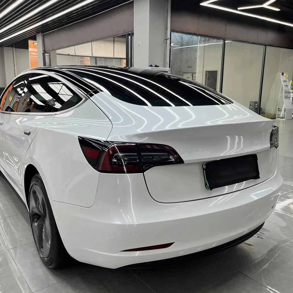 Premium Gloss Pearl Shell White Color Sticker Vinyl Wrap Film Roll Self Adhesive PET Decal Car Wrapping Film Scratch-resistant