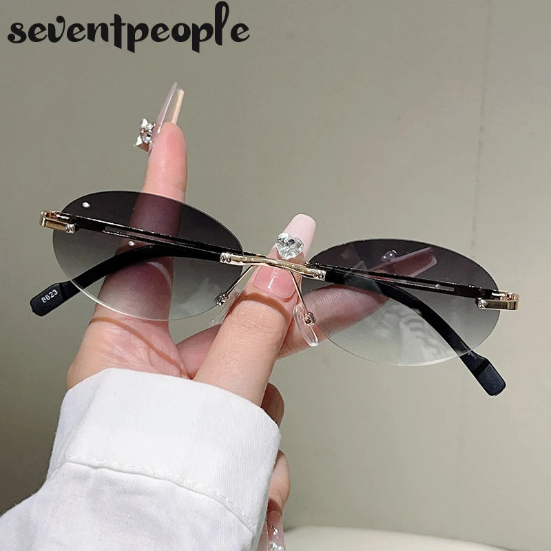 Rimless Oval Sunglasses for Women — Gold Metal, Gradient Lens