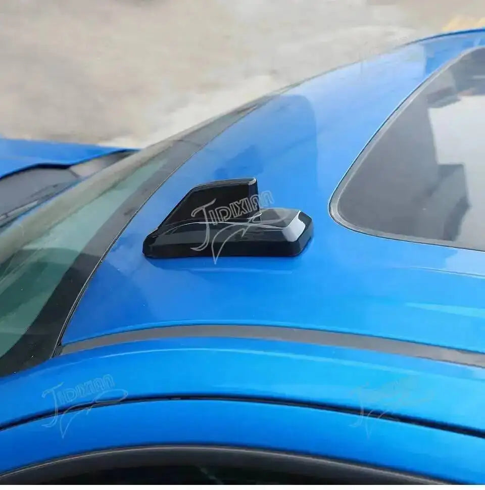 Antenna Base Cover Trim — Chevrolet Silverado, Suburban, Tahoe & GMC Sierra/Yukon (2019+)