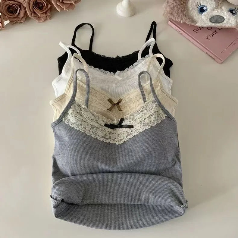 Sexy White Knit Camisole Lace Tank Top Cropped Vest Women's Sleeveless Crop Tops with Chest Pad Y2k Cute Summer Slim Undershirt