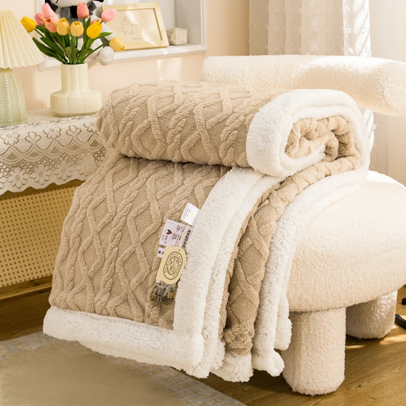 Cozy Coral Fleece Winter Throw Blanket - Soft & Plush