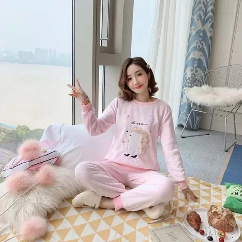 Women's Flannel Pajama Set - Printed Long Sleeve Round Neck PJs - photo 2