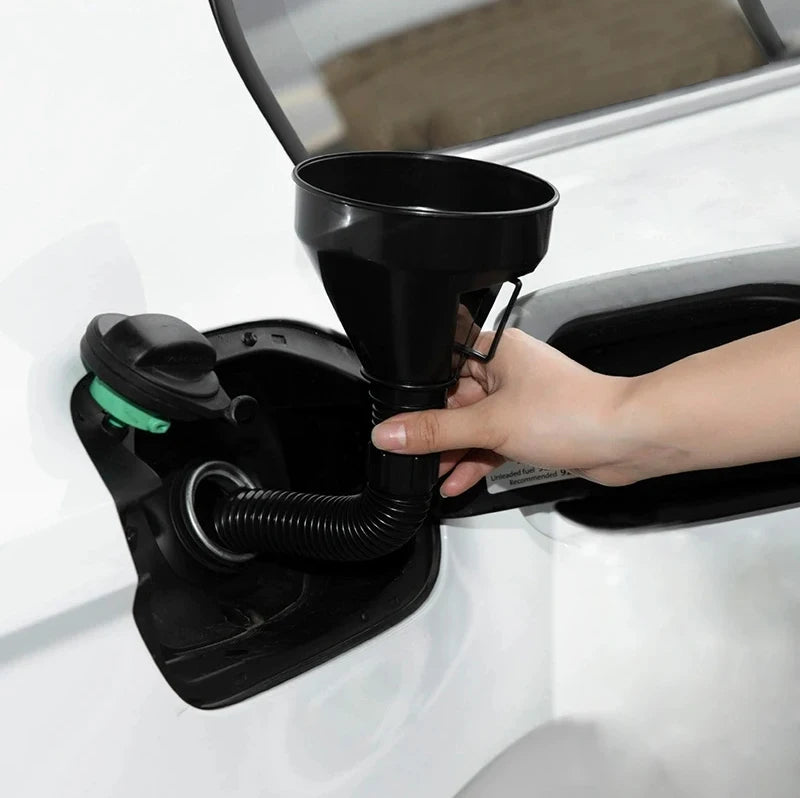 Universal Telescopic Car Refueling Funnel Engine Oil Filter Transfer Funnels Foldable Portable Funnels Accessories