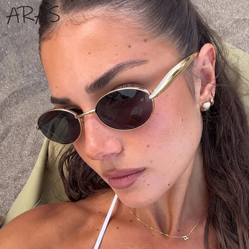 Small Oval Punk Sunglasses for Women — Metal Frame, UV400