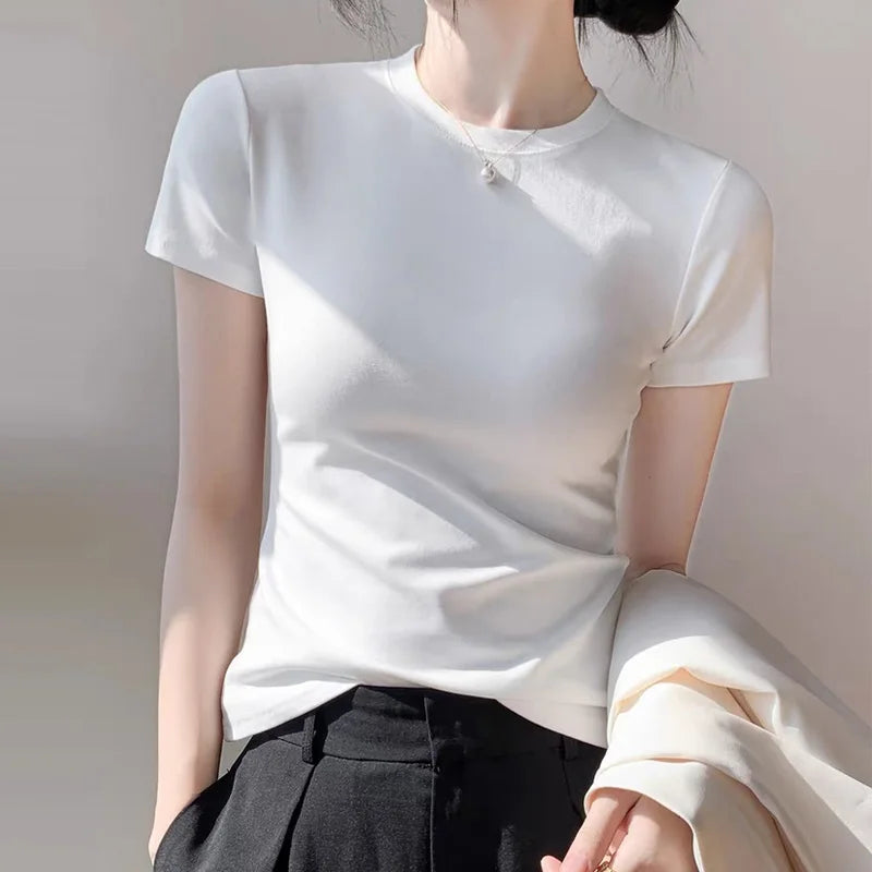 Women's plain cotton t-shirt, slim fit round neck