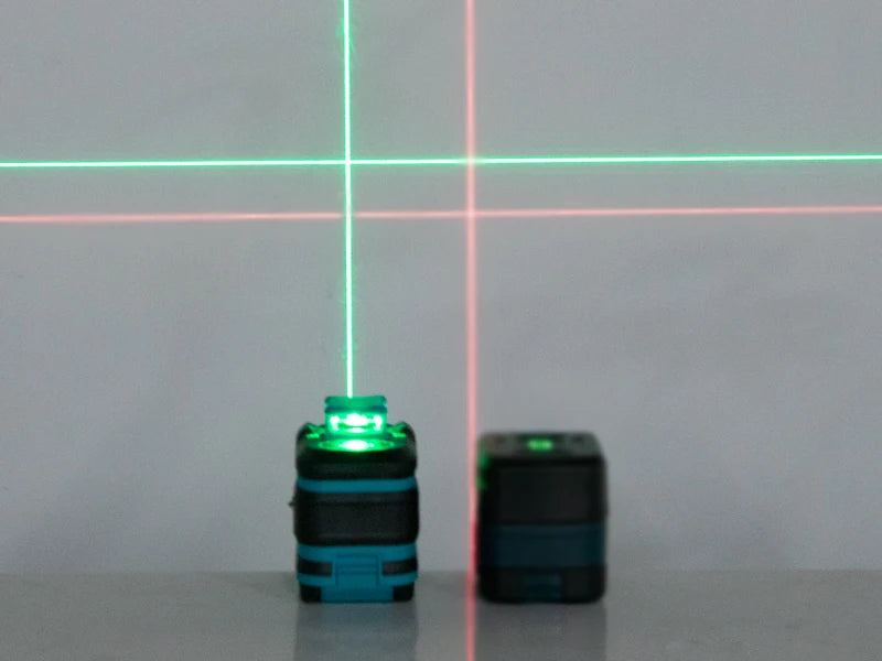 Kiprim Laser Level 2/5 Lines 360° – Automatic Self-Leveling Green Light Cross Laser for Construction