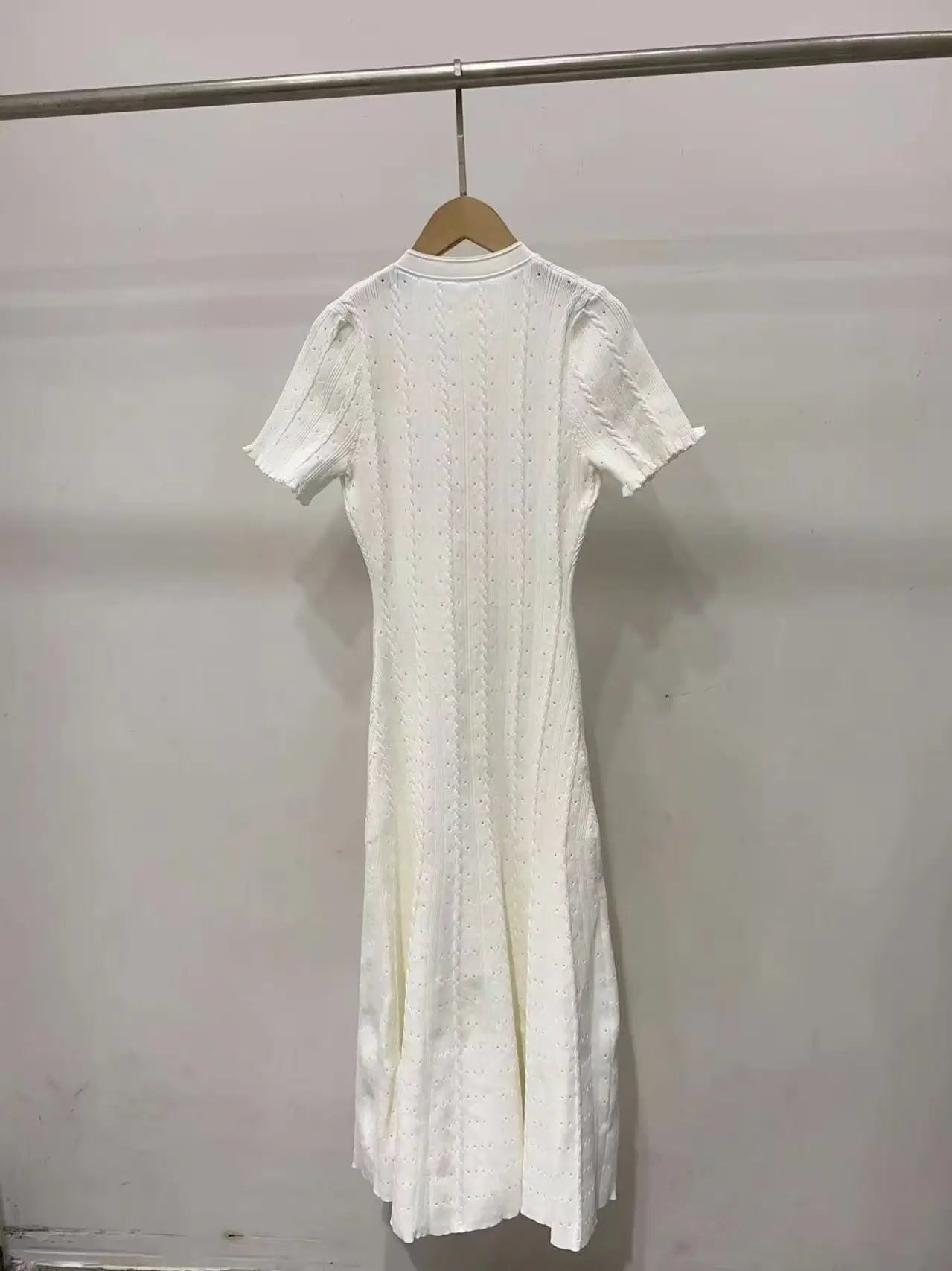Orange Single-breasted Knitted Long Dress Women 2025 Spring Summer New Fashion O-Neck Elegant Slim Short-sleeved Dresses