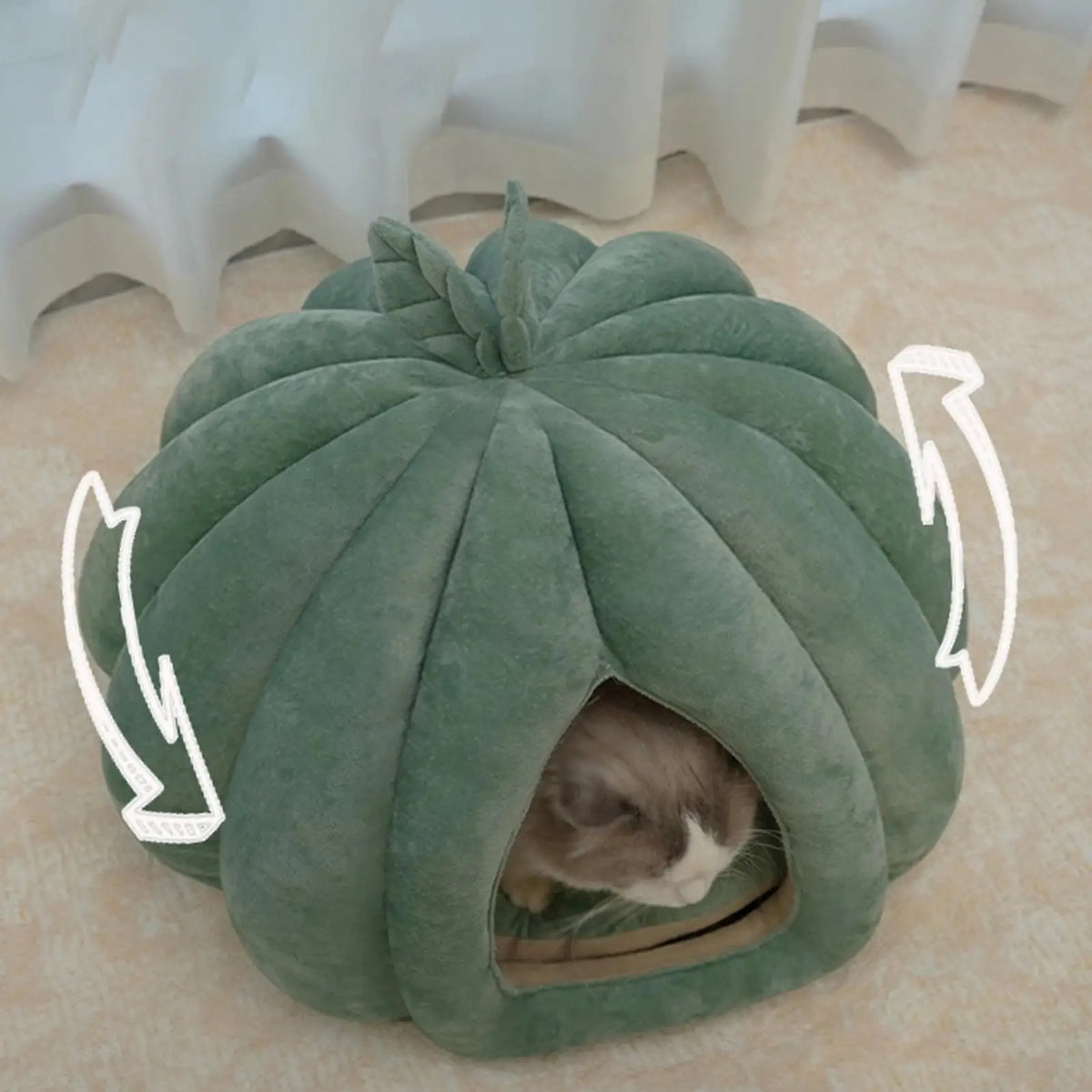 Pumpkin Cat Cave Bed - Enclosed Halloween Hideaway – photo 6