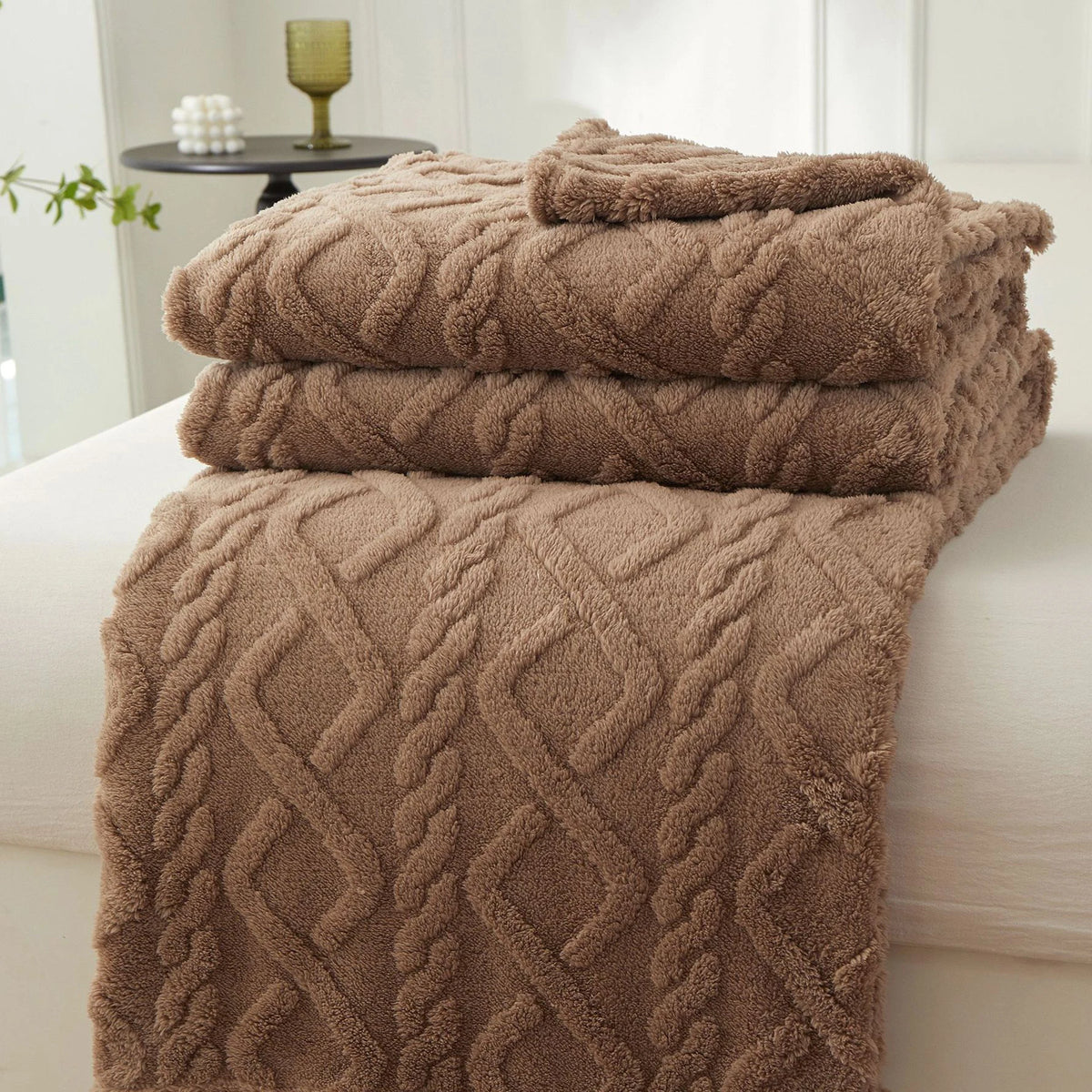 Thick Sherpa Fleece Blanket - Solid Color Winter Throw and Sofa Cover - photo 10