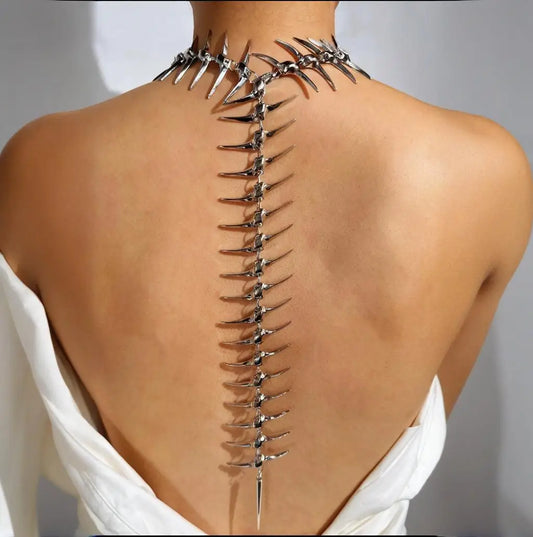 Hip-Hop Thorn Skeleton Necklace for Women - Edgy Street-Style Statement