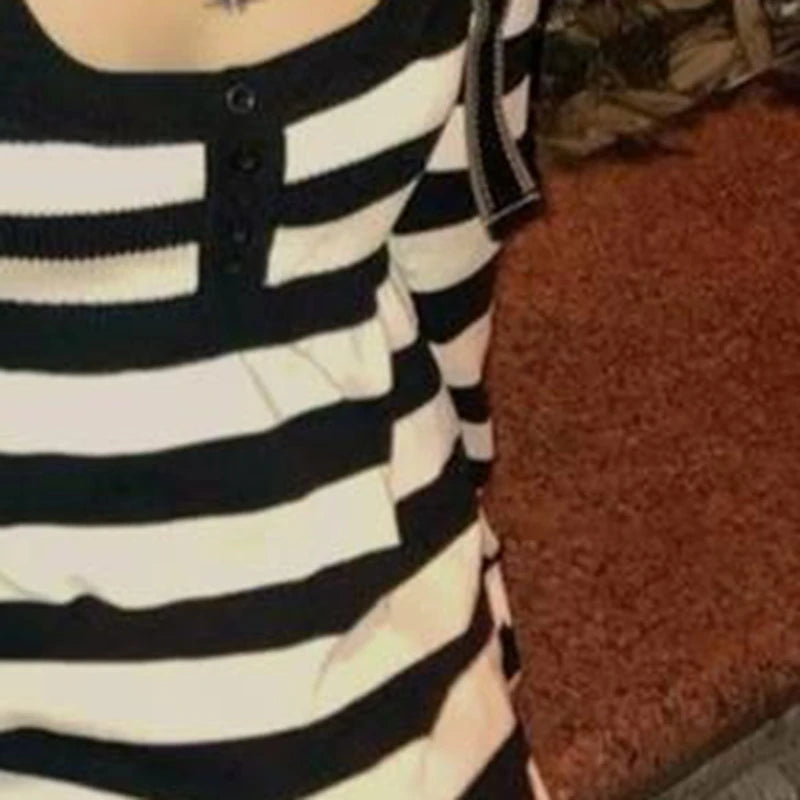 Women's Striped Long Sleeve Knit Top, Black and White