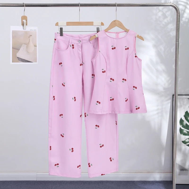 Printed Ruffle-Hem Top & Curved Pants Set — Women's 2-Piece