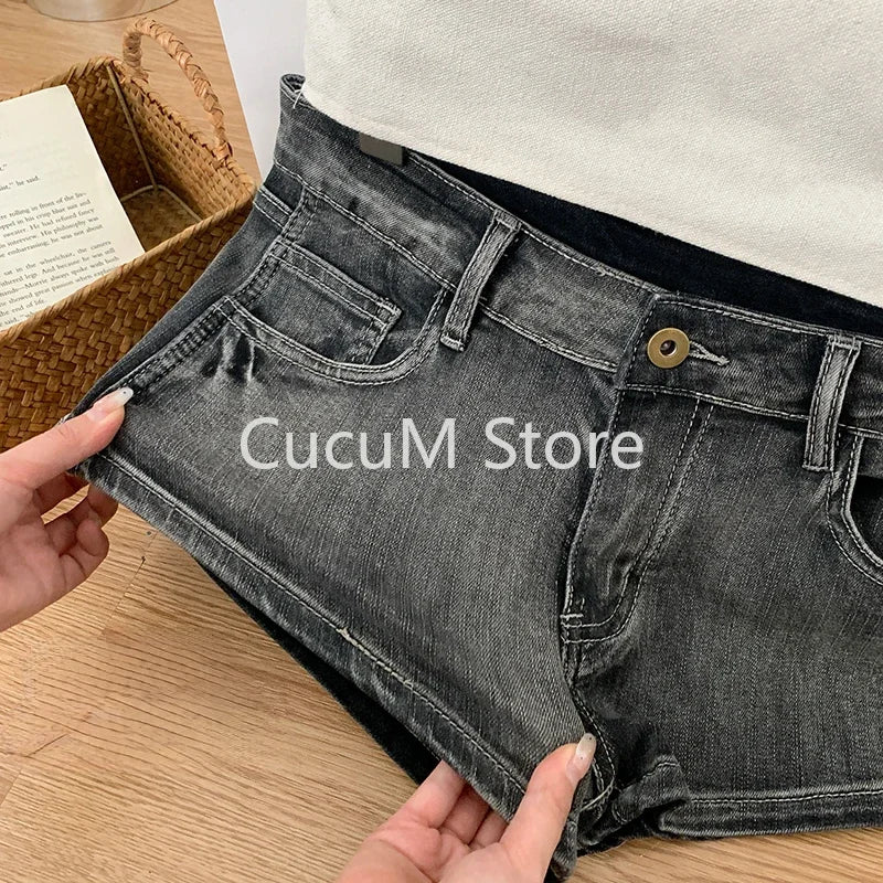 Women's Y2K Gyaru Harajuku Low Rise Denim Hot Pants – Vintage 2000s Jean Shorts Streetwear