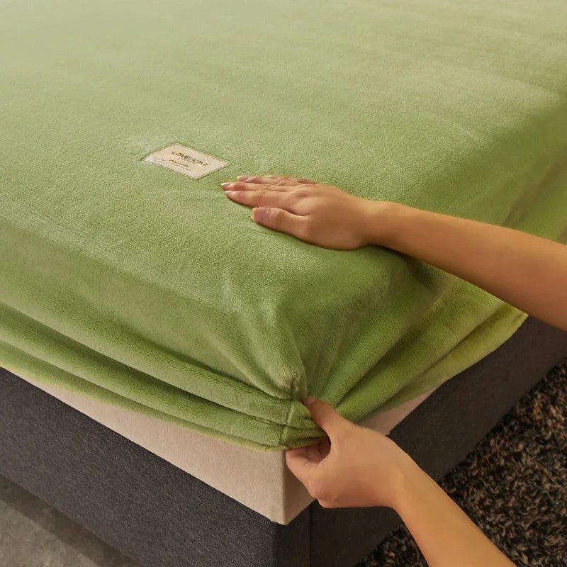 Velvet Fitted Sheet, Soft Warm Non-Slip Mattress Cover