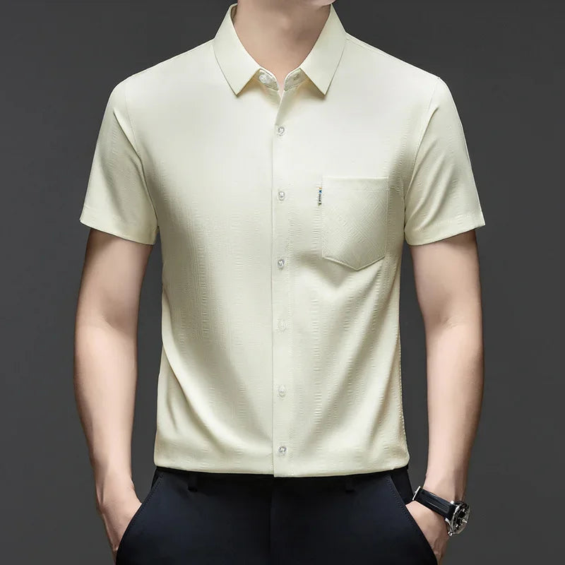 Men's Short-Sleeve Shirt - Loose Fit Button-Front, Chest Pocket
