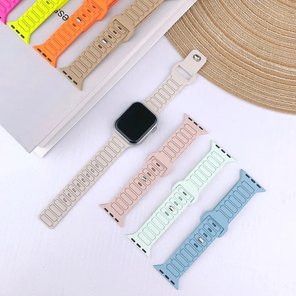 Silicone Strap for Apple Watch Ultra 3 2 49mm 46mm 45mm 44mm 42mm 41mm 40mm Band Iwatch Series 11 10 9 8 7 6 SE3 5 4 3 Bracelet