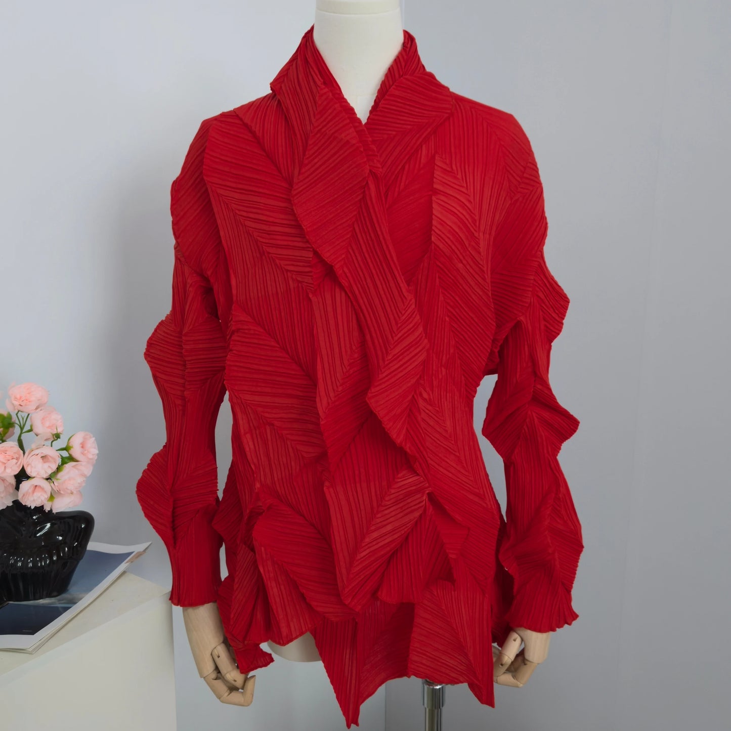 Miyake-Style Pleated T-Shirt - Women's Loose Round-Neck Summer Top
