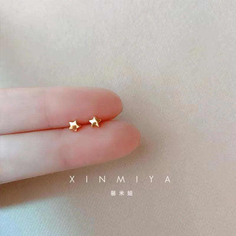Korean Minimalism Gold Color Small Leaf Butterfly Stud Earrings for Women Hypoallergenic Daily Wear Ear Girls Pierc Gifts
