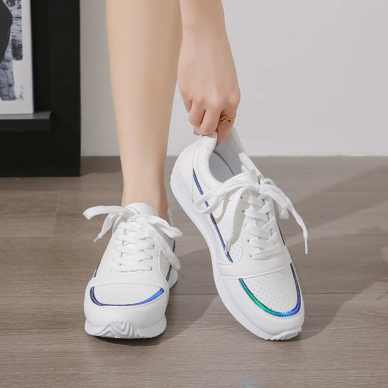 Breathable Mesh Sneakers for Women — Lightweight Patchwork Lace-Up Flats