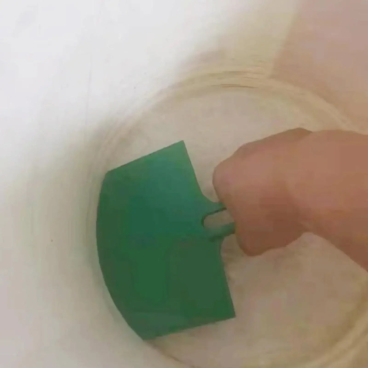 Curved Plastic Putty Knife Scraper for Drywall and Plaster