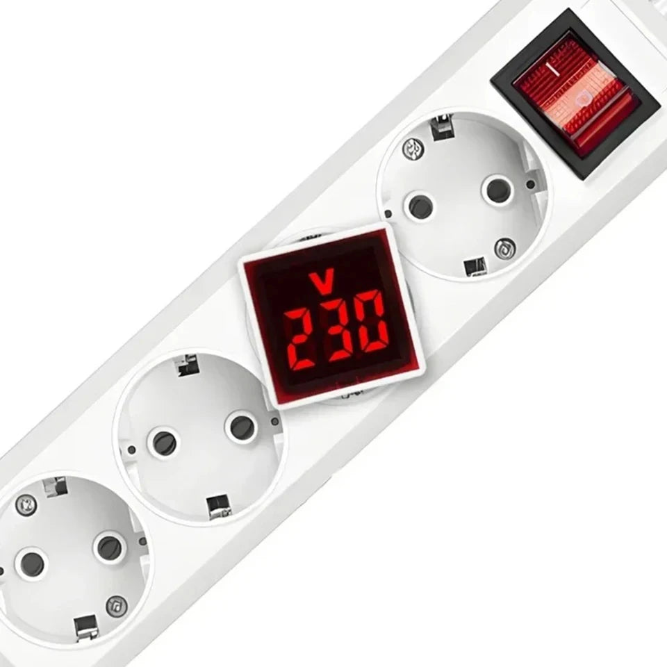 1PC LED Digital AC Voltmeter Indicator Square EU Plug Digital Voltmeter 50–500V Voltage Measurement Range