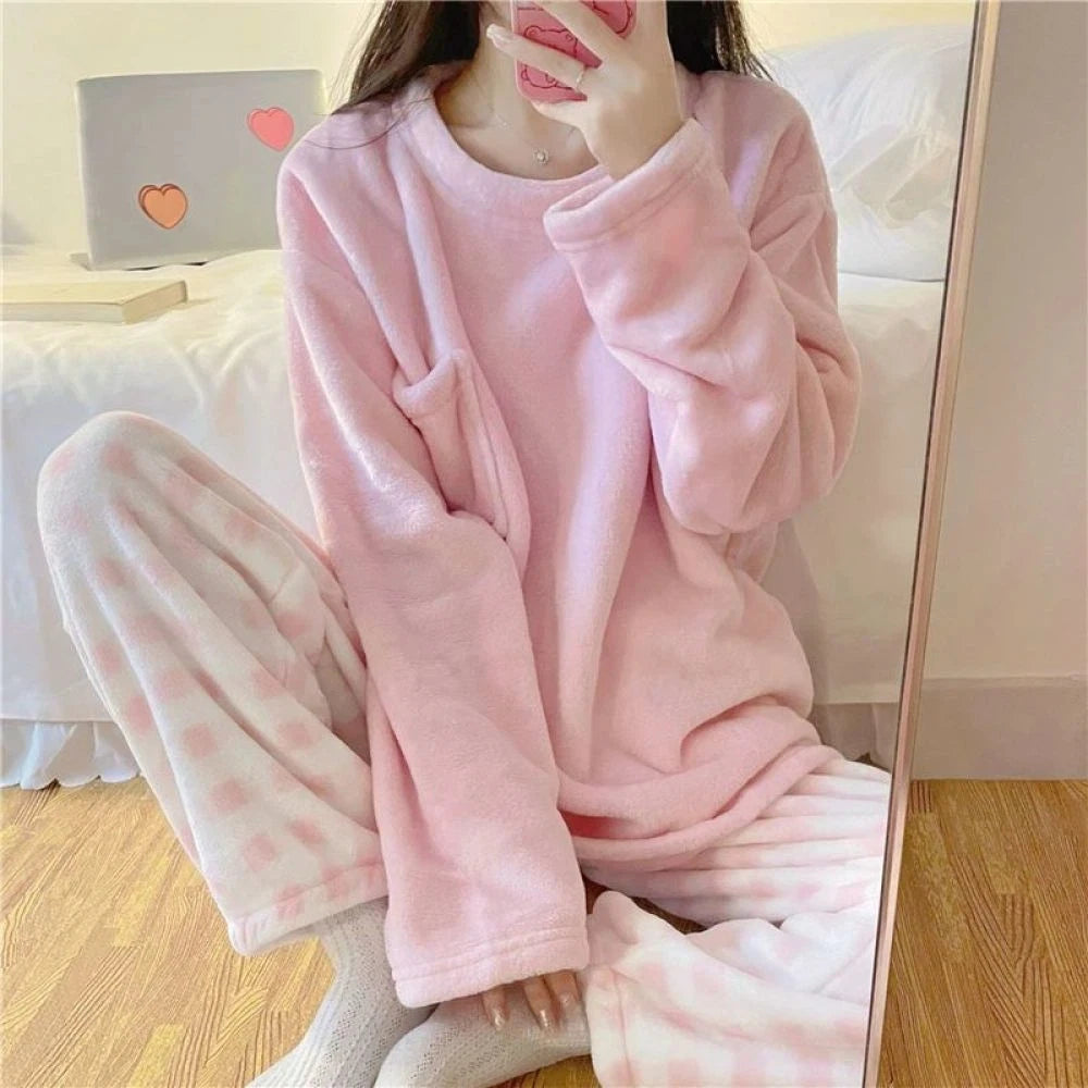 Women's Fleece Pajama Set - Solid Top & Plaid Pants - photo 6