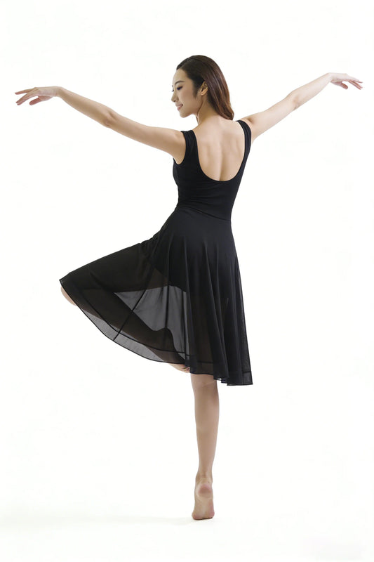 Women's backless tulle overlay lyrical dress
