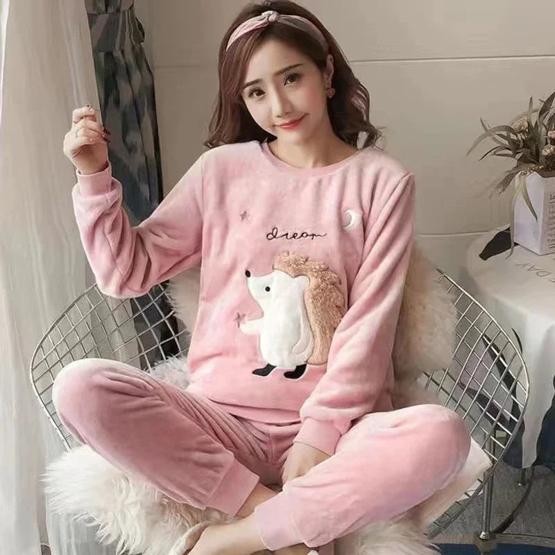 Women's Flannel Pajama Set - Printed Long Sleeve Round Neck PJs