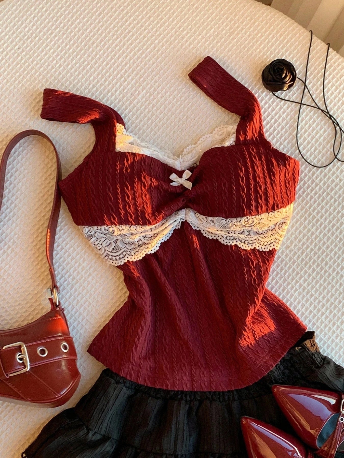 Women's Lace Bow Tank Top — Y2K Splice Sleeveless Cami