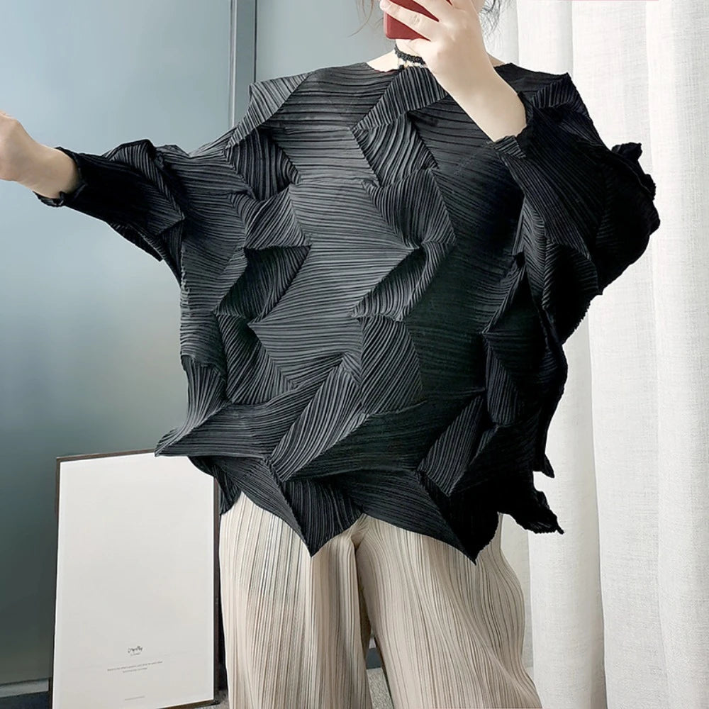 Miyake-Style Pleated T-Shirt - Women's Loose Round-Neck Summer Top