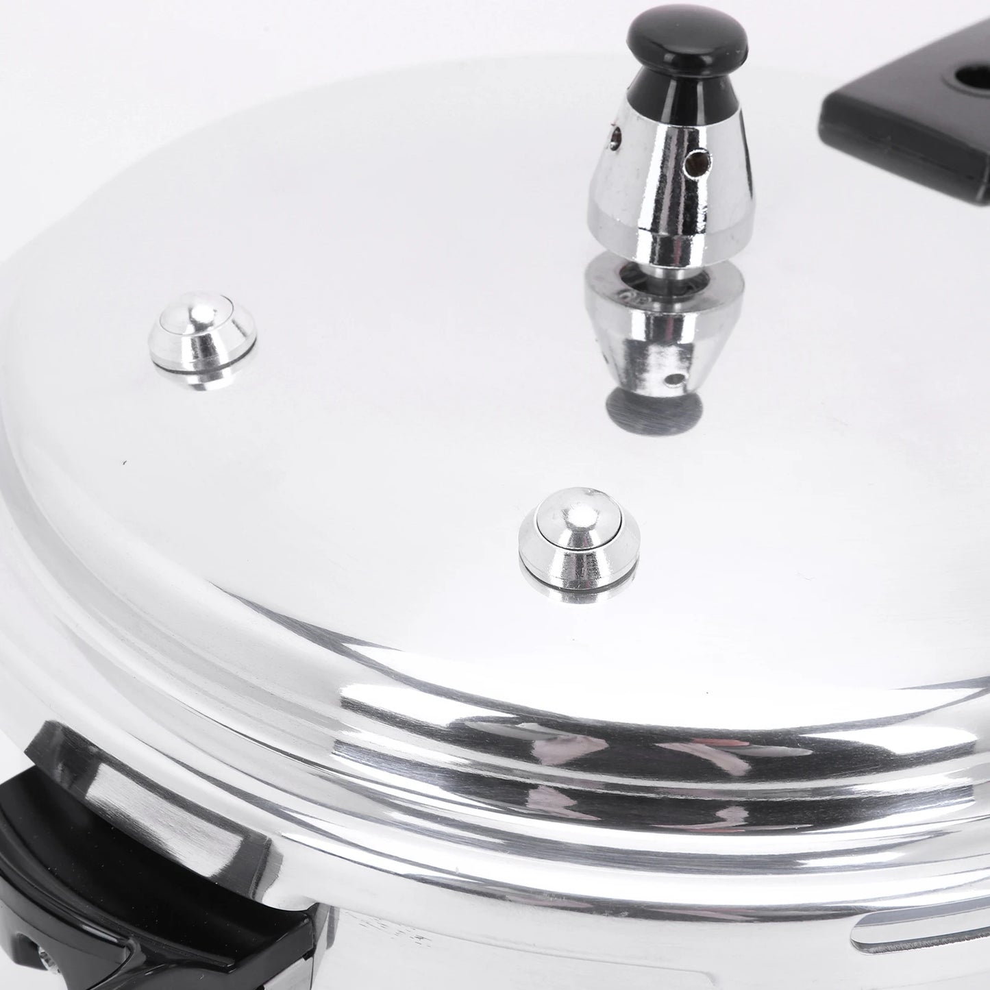 Large Aluminum Pressure Cooker with Steaming Plate - Fast Cooking