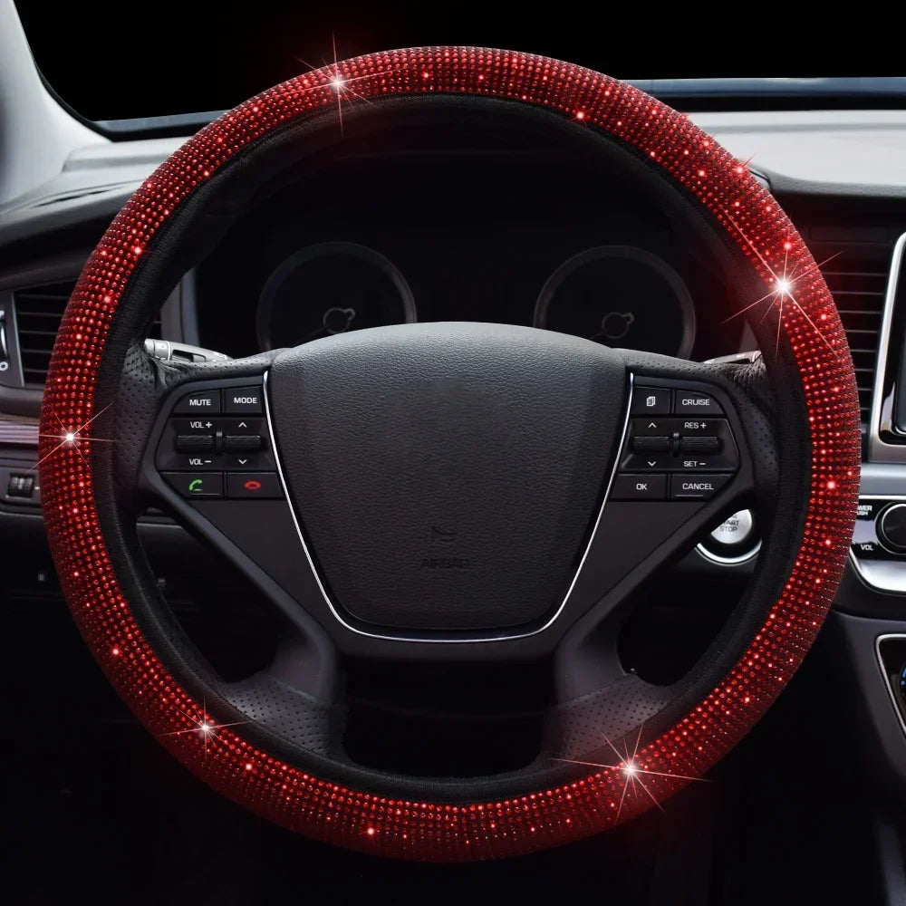 The stylish anti-slip size of the full-diamond steering wheel cover is suitable for diameters of 15 inches /38 centimeters