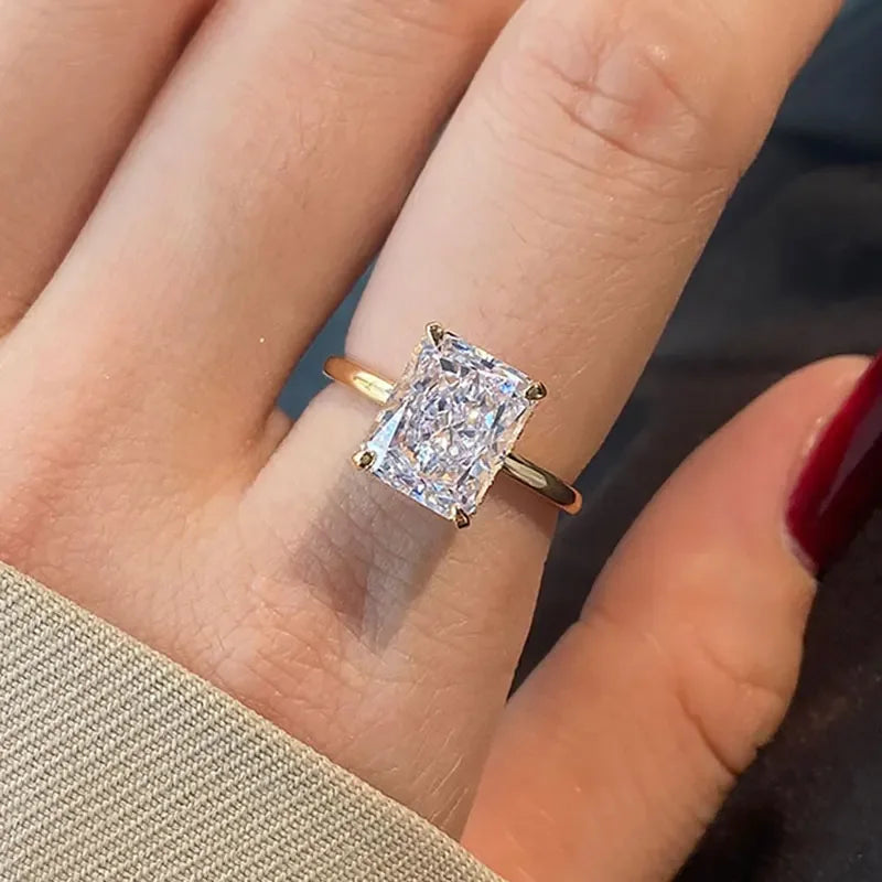 Sterling Silver Zircon Ring – Shiny Rectangle Cocktail Band