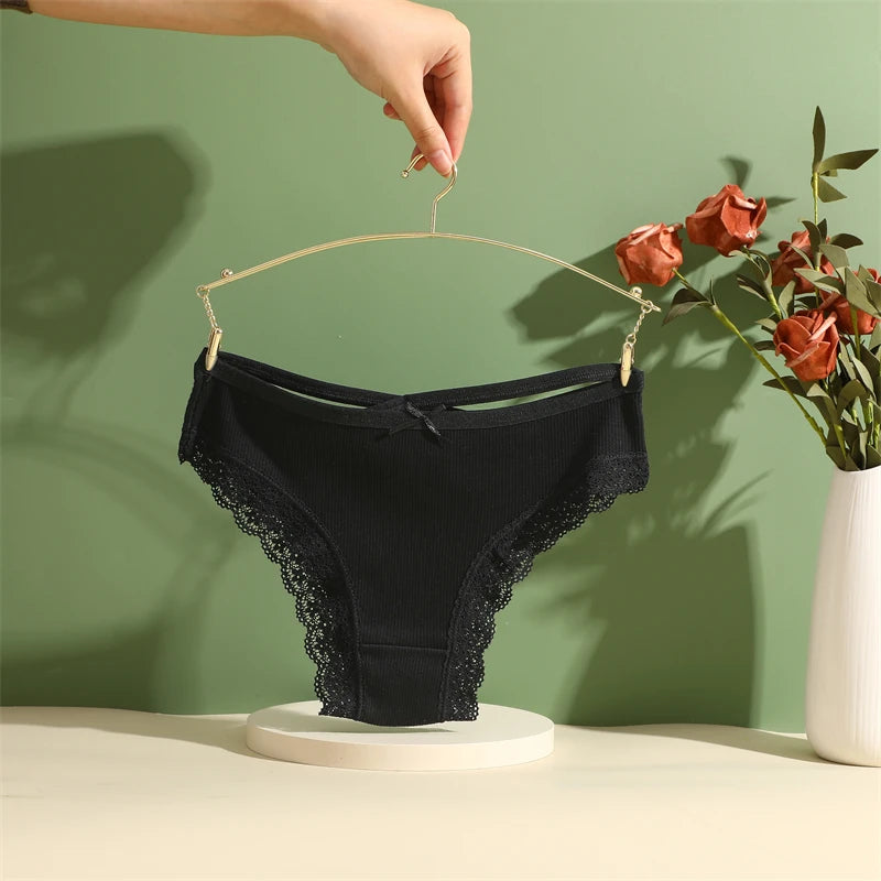 2PCS Cotton Panties for Women Sexy Lace Brazilian Briefs Female Low-Waist Cross Webbing Underpants Stretch Breathable Intimates