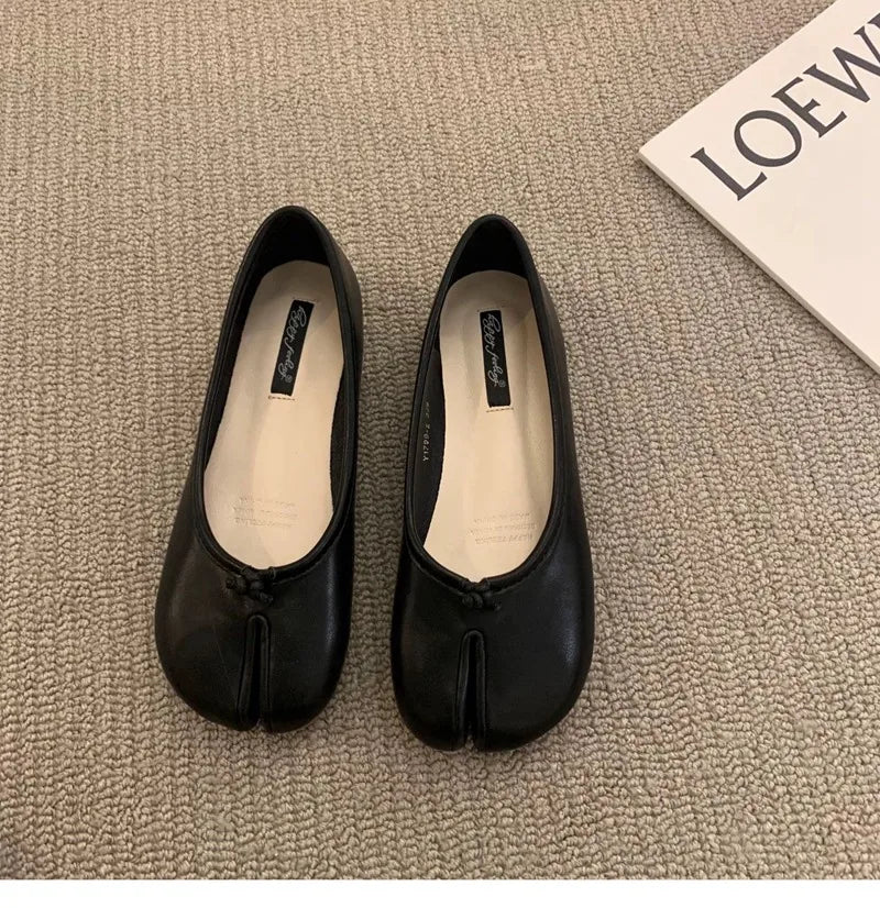 Women Black Tabi Ninja Shoes Woman Microfiber Leather Comfy Flats Split Toe Slippers Soft Bottom Loafers Ladies Moccasins 35-40