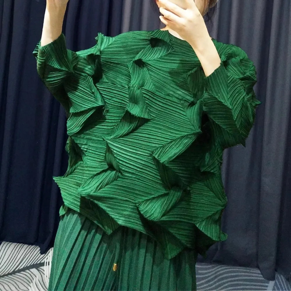Miyake-Style Pleated T-Shirt - Women's Loose Round-Neck Summer Top