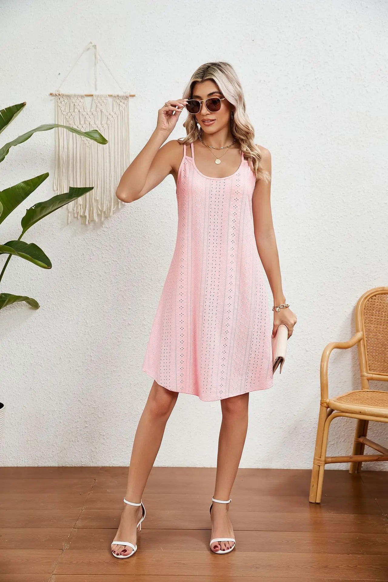 New Women's Solid Color Round Neck Suspender Loose Sleeveless Dress Fashion Summer Sexy Backless Beach Vacation Short Dress 2026