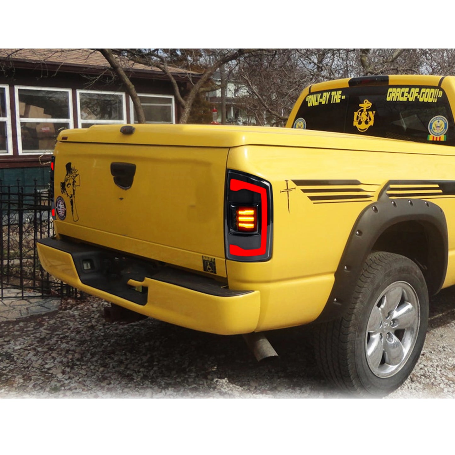 LED Tail Lights for Dodge Ram 1500 2500 3500 2002-2005 3rd Gen Sequential Yellow Turn Signal Black Rear Lamps Assembly